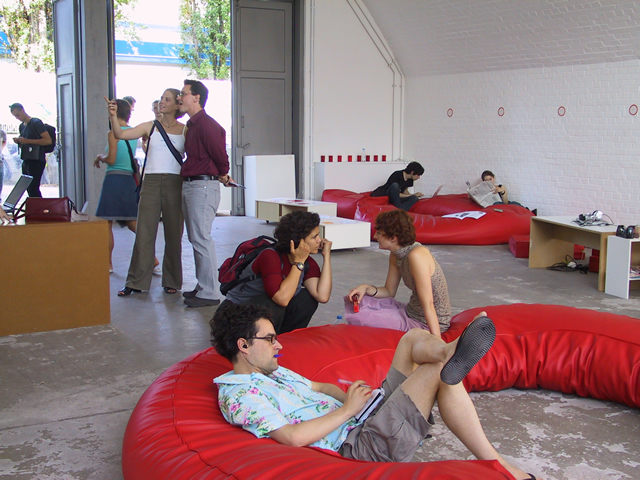 launch option:berlin